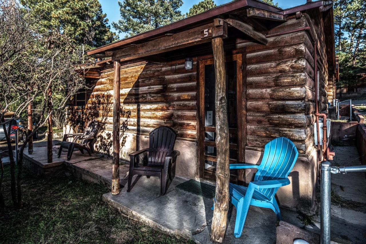 Apache Village 5, Queen Bed, Midtown, Sleeps 2 Ruidoso Exteriör bild