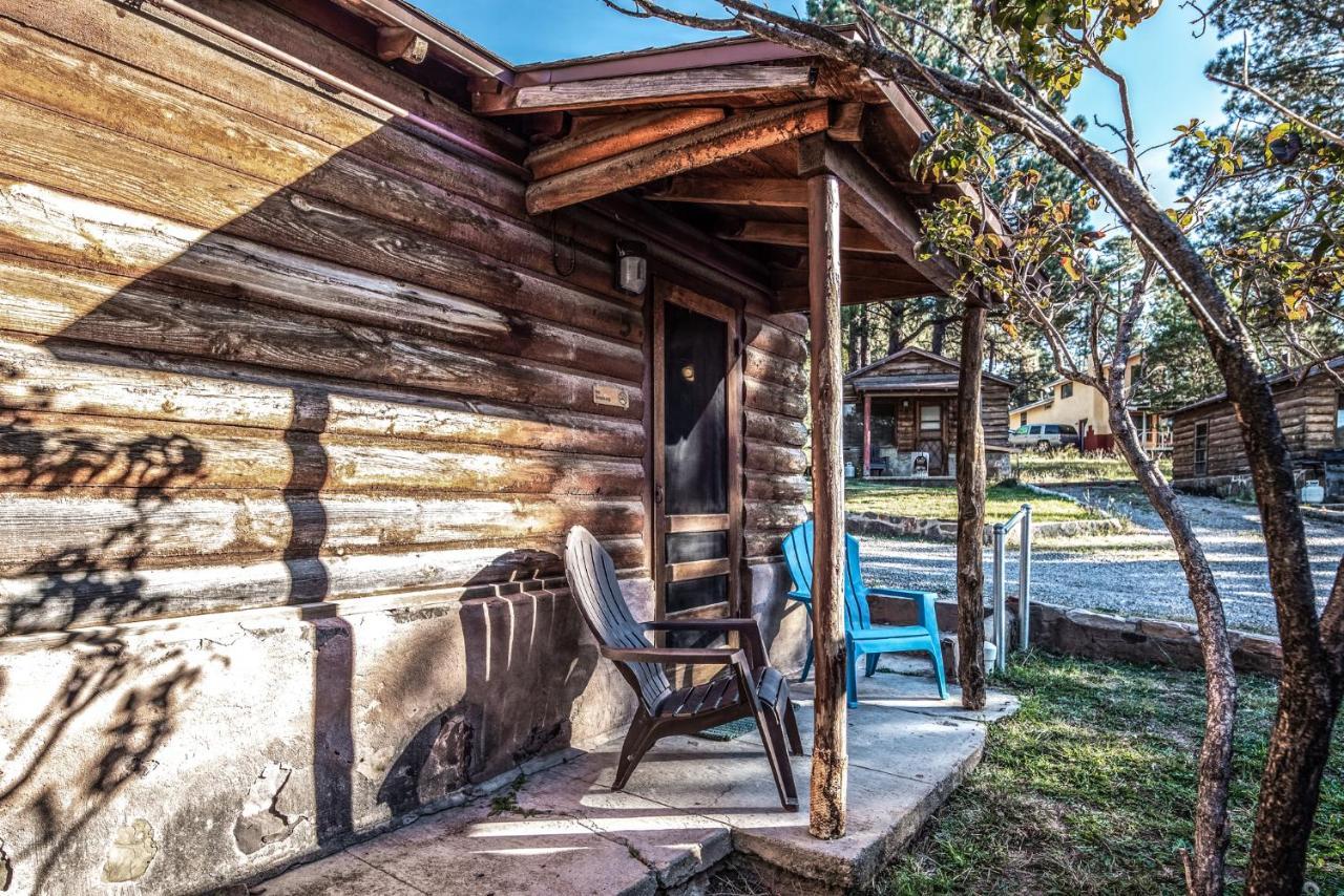 Apache Village 5, Queen Bed, Midtown, Sleeps 2 Ruidoso Exteriör bild