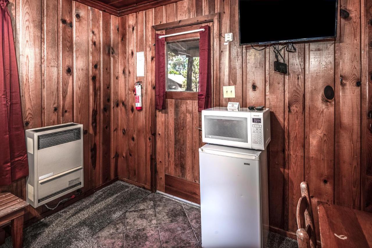 Apache Village 5, Queen Bed, Midtown, Sleeps 2 Ruidoso Exteriör bild
